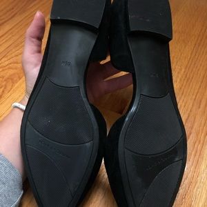 Marc Fisher Shoes - Black velvet Marc Fisher Flats Marc Fisher Shoes - Black velvet Marc Fisher Flats
